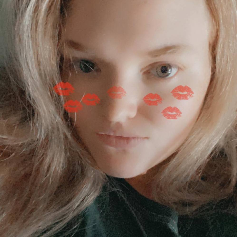 Meet your Posher, Kenzie